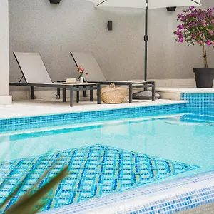 https://hotel-cvita.splithotels.org