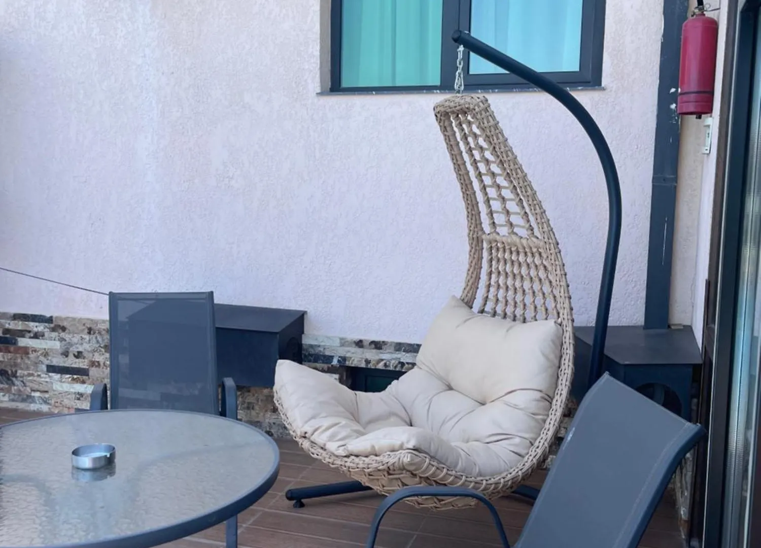 Seaside Hotel Тбилиси