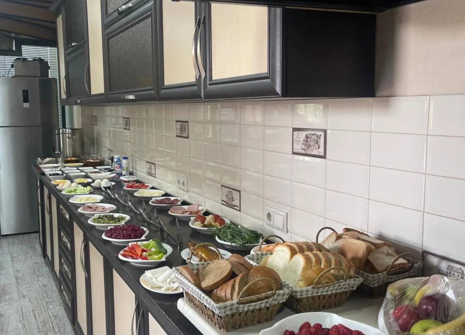 Seaside Hotel Тбилиси